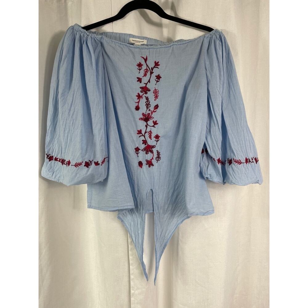 BeachLunchLounge Top Off The Shoulder Embroidered